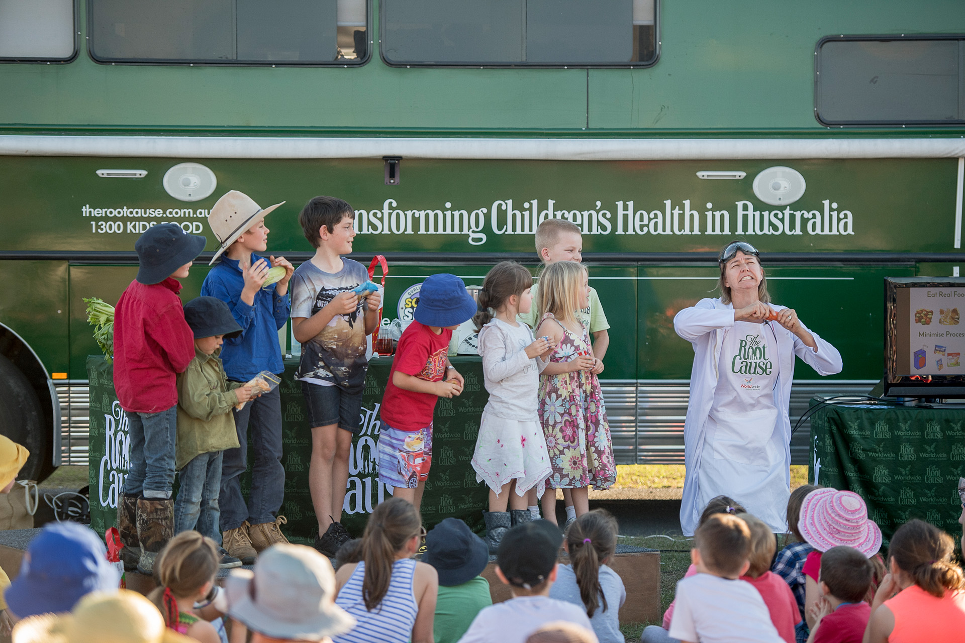 Bel Smith in action teaching children at Gympie QLD about real food vs processed food. 